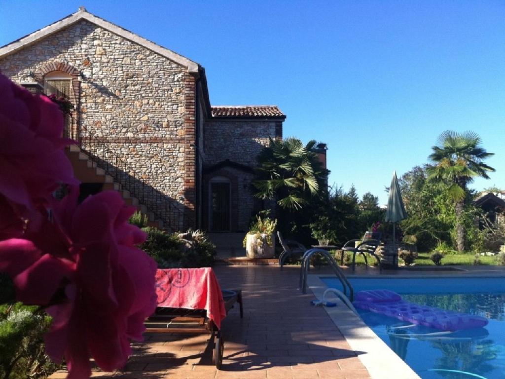 Villa In Funtana With Private Tenniscourt Exterior photo