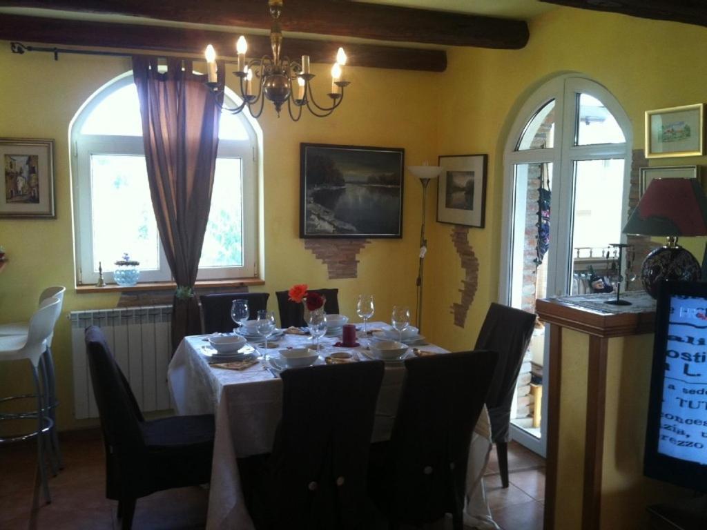Villa In Funtana With Private Tenniscourt Exterior photo
